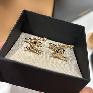 Hennessy Gold Cufflinks logo
